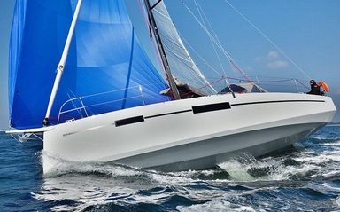 2015 RM Yachts RM 1070 Twin keel