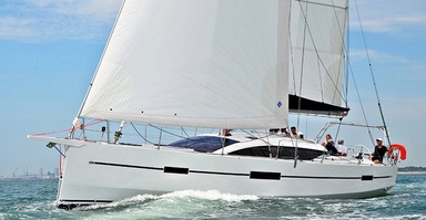 2017 RM Yachts RM 1370 Swing keel