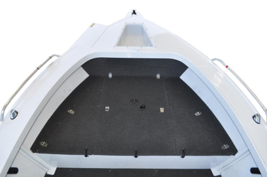 2022 Quintrex  460 Renegade Center Console
