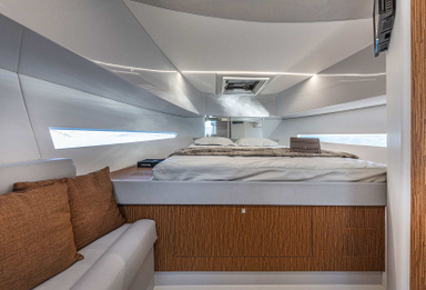 2021 Rio Yachts Daytona 34