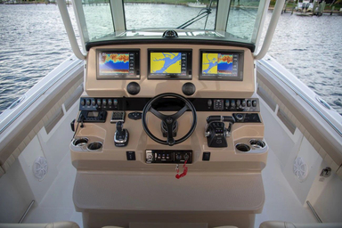 2023 Sailfish Boats 360 CC