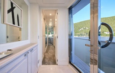 2011 Sanlorenzo Yachts SD92