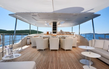 2011 Sanlorenzo Yachts SD92