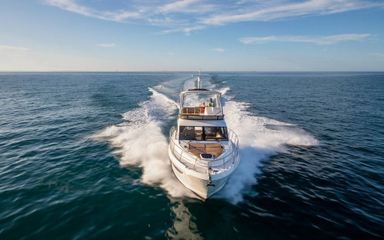 2018 Sea Ray Fly 460