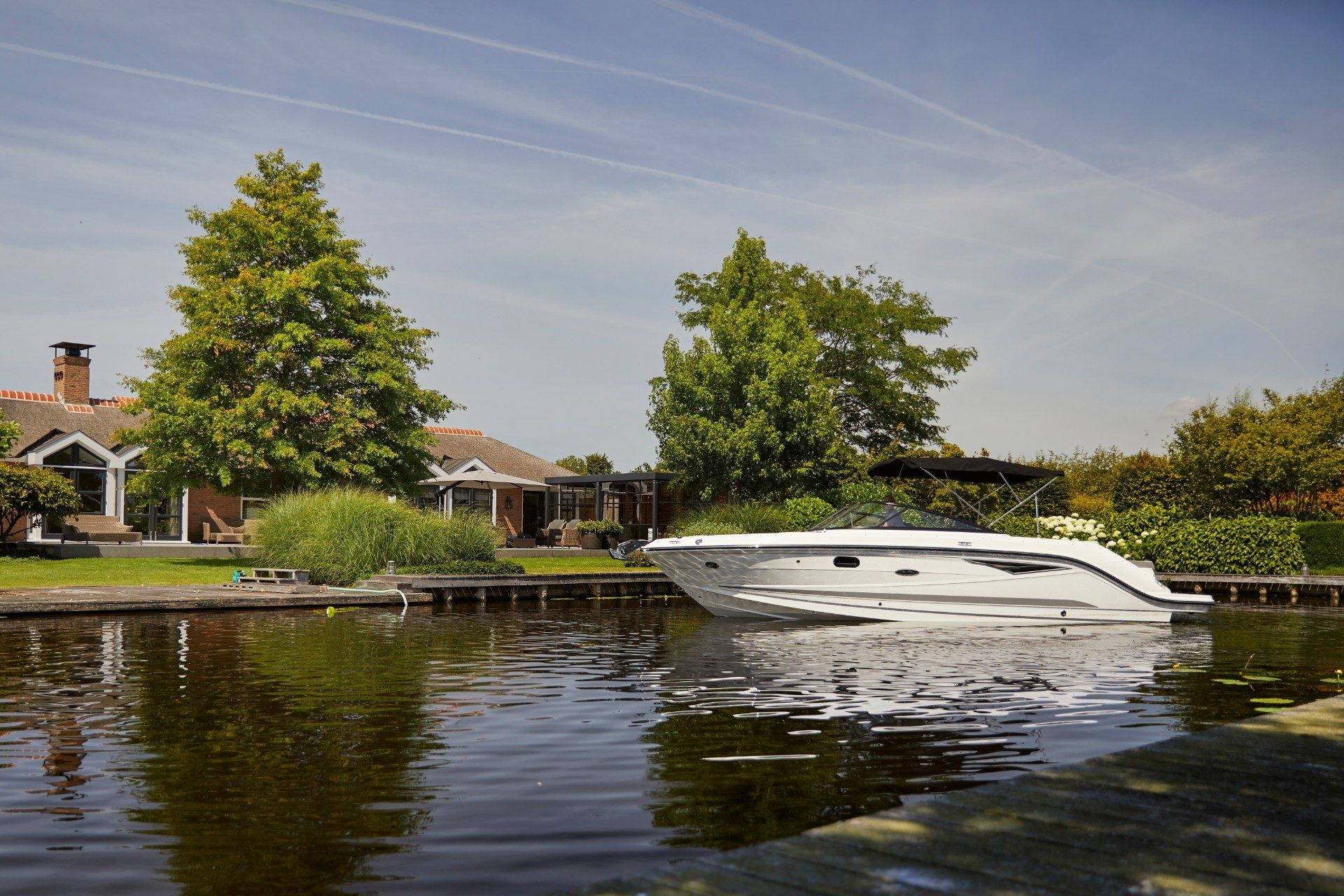 2022 Sea Ray SLX 250