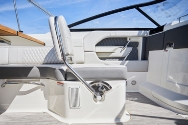 2022 Sea Ray SLX 250