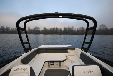 2022 Sea Ray SPX 230