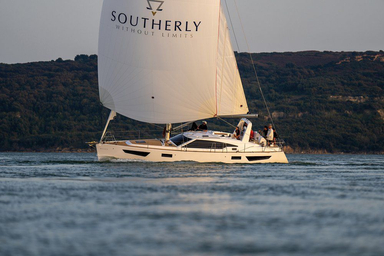 2020 Southerly  420