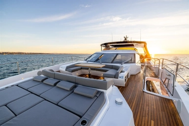 2021 Sunseeker 100 Yacht