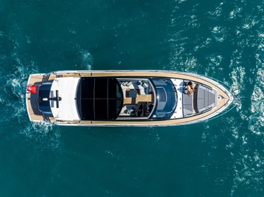 2024 Sunseeker Predator 65
