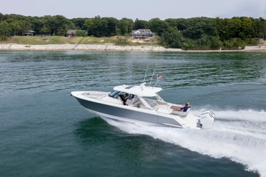 2023 Tiara Yachts 43 LS