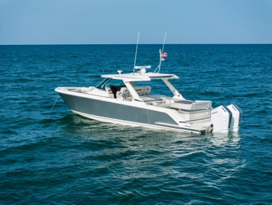 2023 Tiara Yachts 43 LS