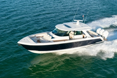 2023 Tiara Yachts 48 LS