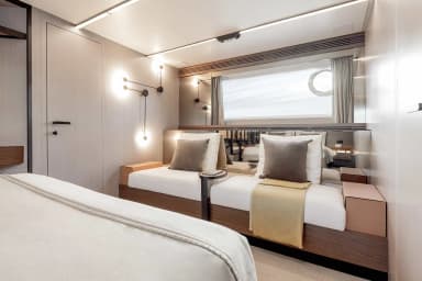 2017 Azimut Yachts S7