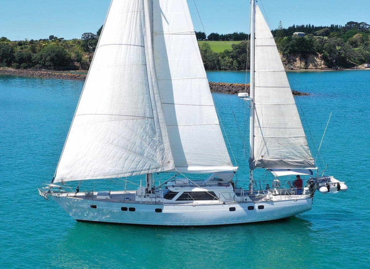 1976 Moody Yachts 52