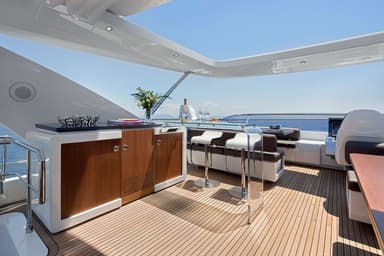 2018 Azimut Yachts 80 Fly