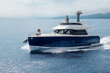2013 Azimut Yachts Magellano 43