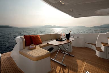 2011 Azimut Yachts 64 Fly