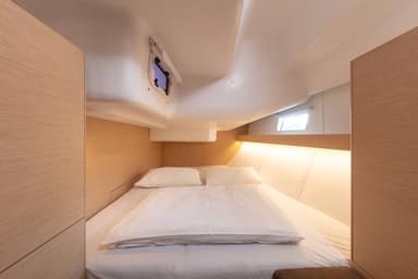 2015 Elan Yachts Impression 45