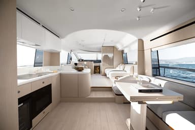 2021 Azimut Yachts 68 Fly