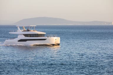 2023 Leopard Catamarans 53 Powercat