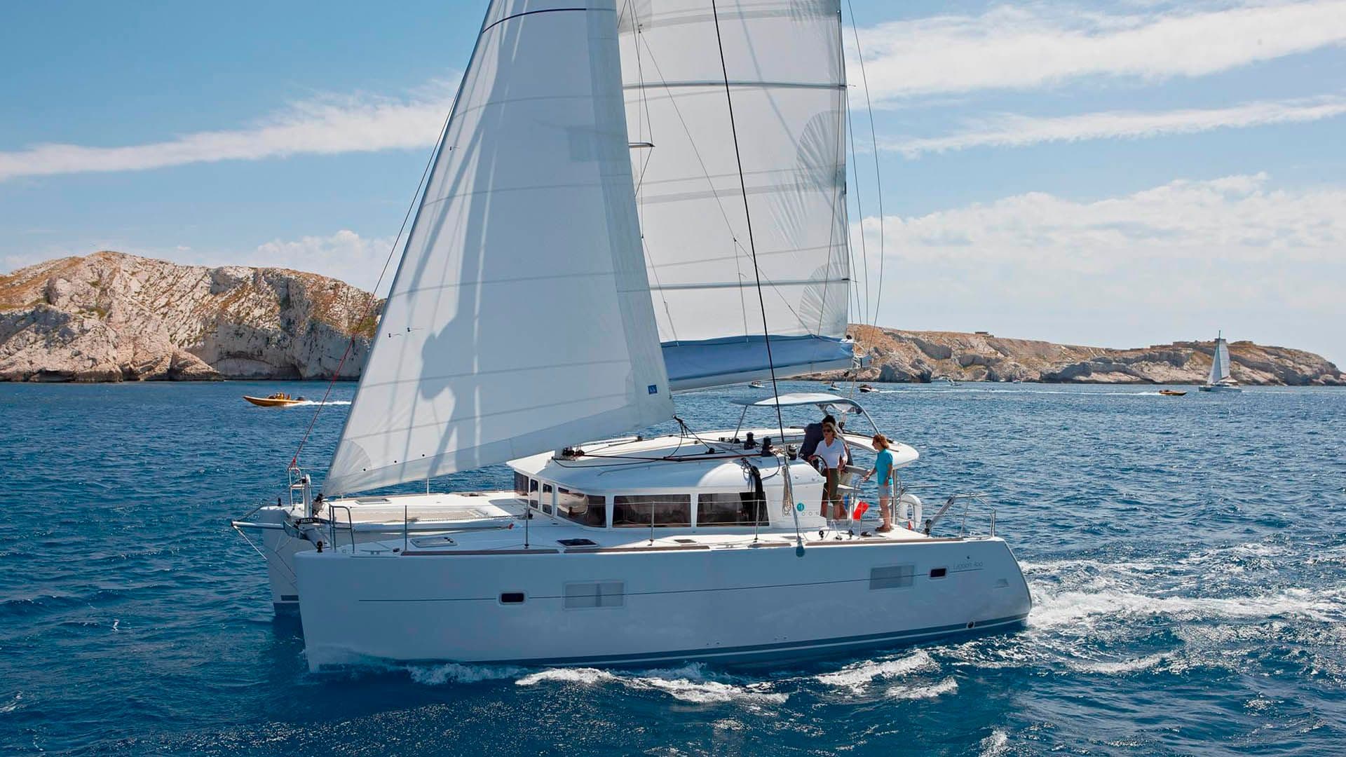 2015 Lagoon 400