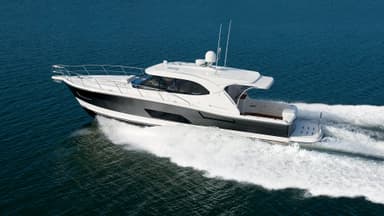 2022 Riviera 445 SUV