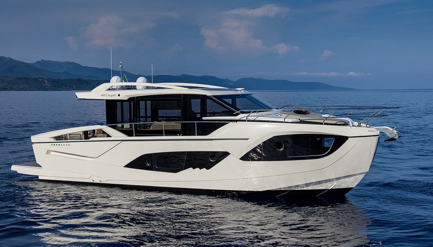 2023 Absolute Yachts 48 Coupe