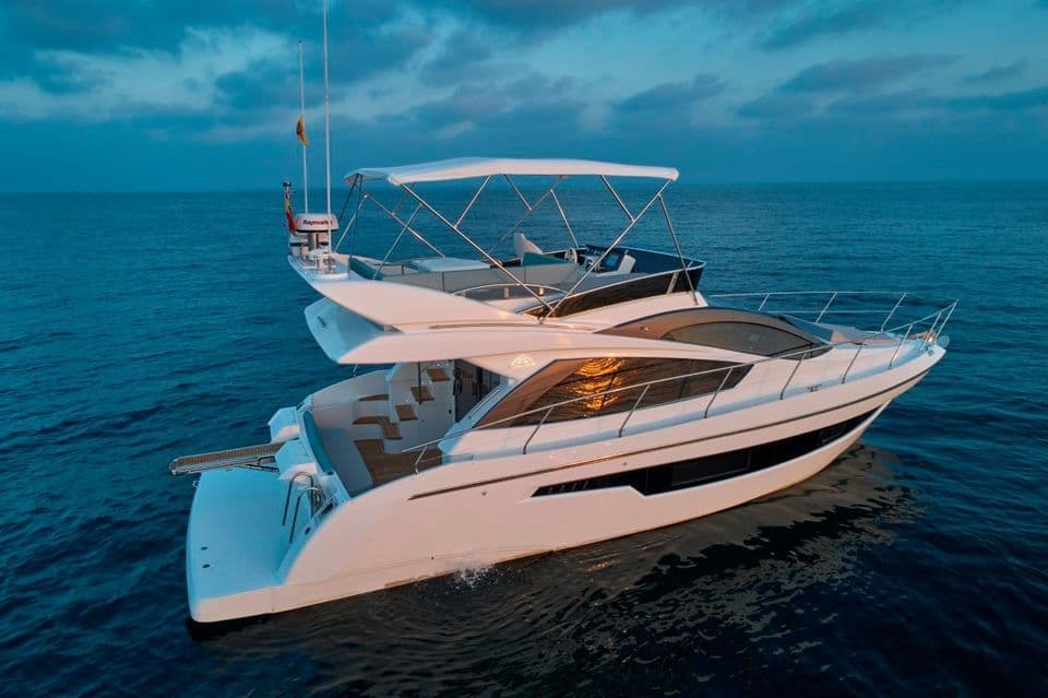 2022 Astondoa 44 Flybridge
