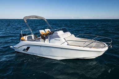 2023 Beneteau Flyer 6 Sundeck