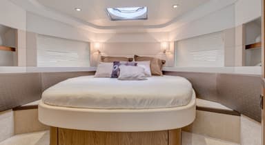 2020 Beneteau Gran Turismo 49