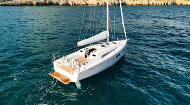 2023 Beneteau Oceanis 34.1