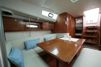 2014 Beneteau Oceanis 40