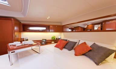 2014 Beneteau Oceanis 58