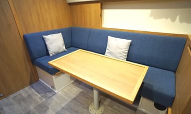 2020 Broom Boats 30 Skipper