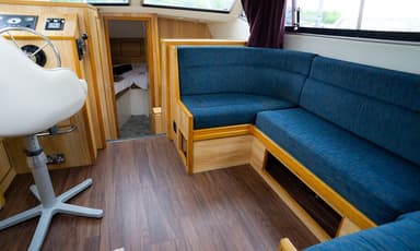 2020 Broom Boats Skyway