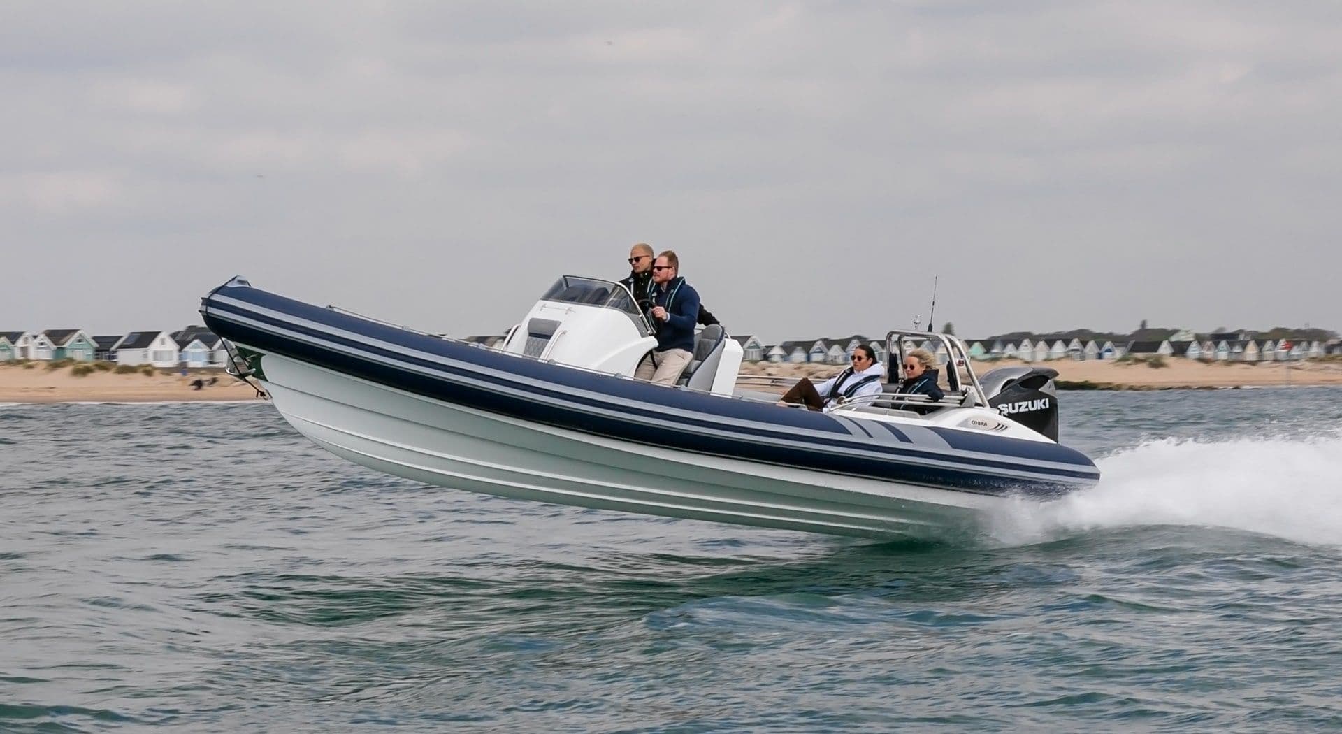 2021 Cobra Ribs Nautique 8.2
