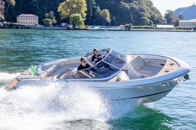 2022 Comitti One 780