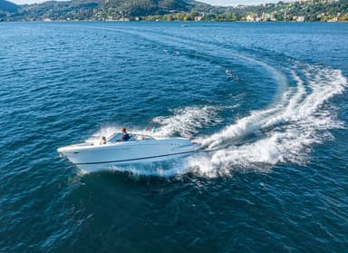 2022 Comitti One 780