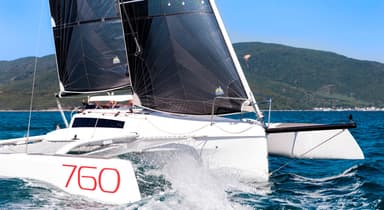 2016 Corsair Marine 760