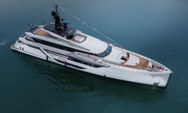 2022 CRN M/Y 141