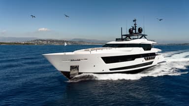 2022 Custom Line 140