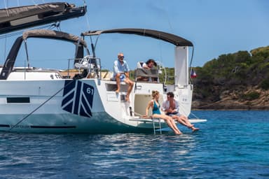 2021 Dufour Yachts 61