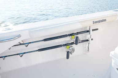 2022 Everglades 243 CC