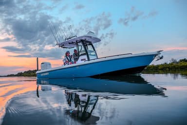 2022 Everglades 253 CC