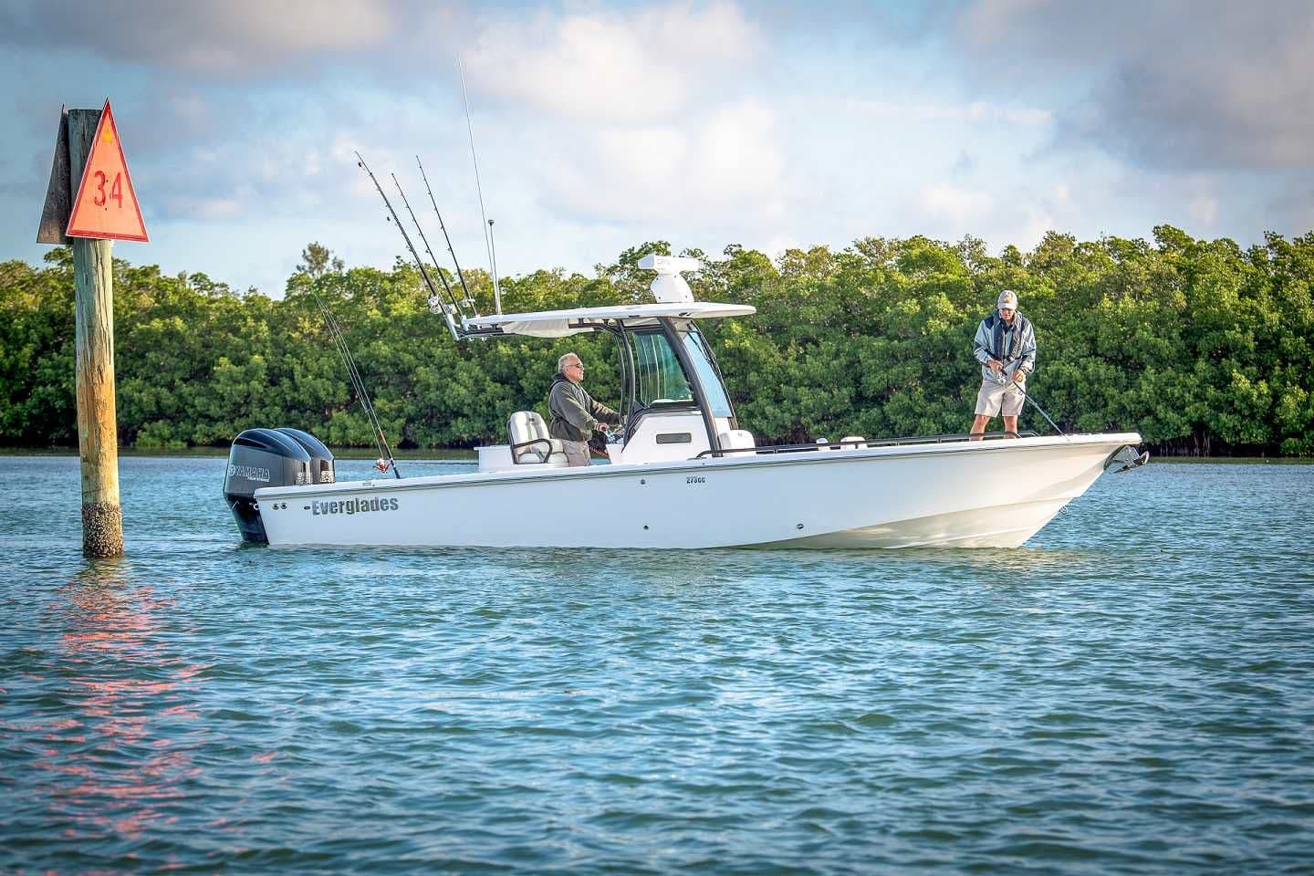 2022 Everglades 273 CC