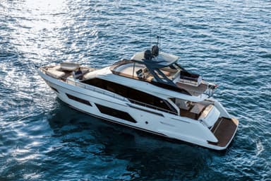 2022 Ferretti Yachts 670