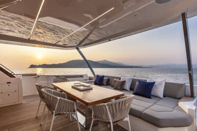 2023 Ferretti Yachts 920