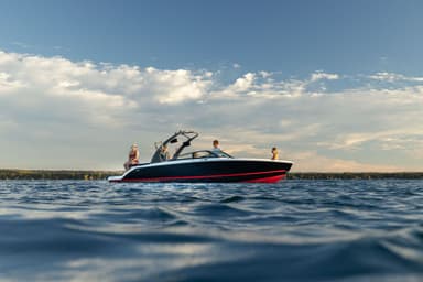 2023 Four Winns H4 Surf