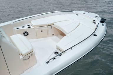 2022 Grady-White 251 CE